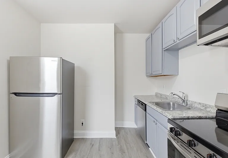 910 N Arlington Ave #1 — Photo 7
