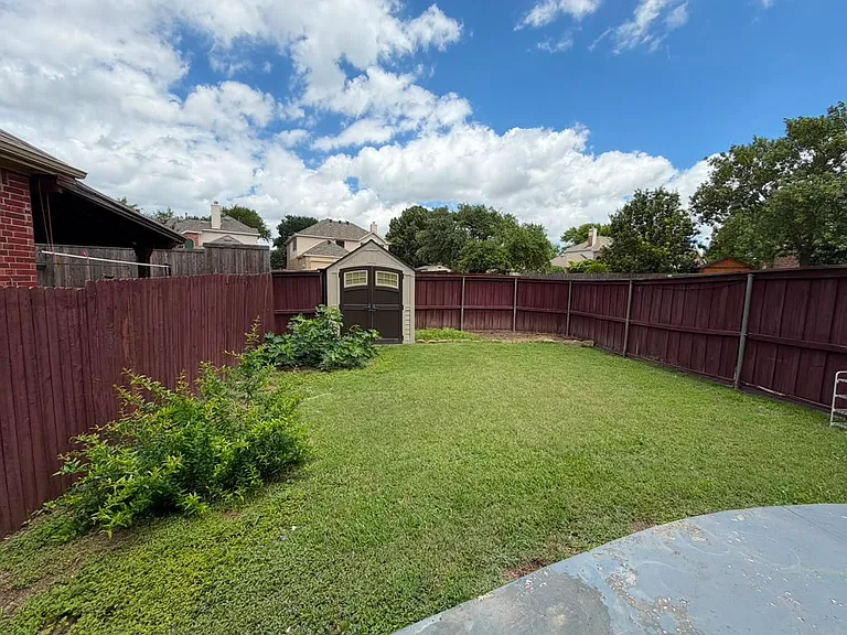 2016 Londonderry Dr — Photo 21