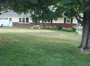 20 Glen Dr, Troy, NY 12180