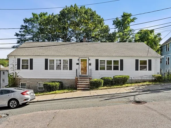 10 Vershire St, West Roxbury, MA 02132