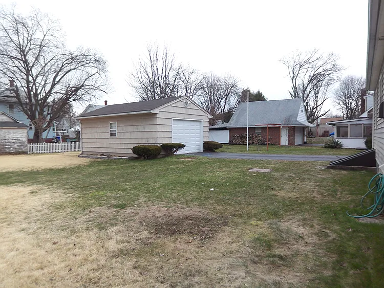10 Sunset Dr — Photo 15
