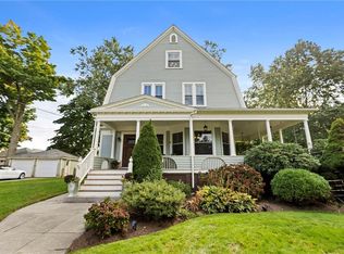 72 Columbia Ave, Cranston, RI 02905