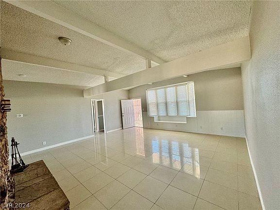 2nd image of 6200 Lawton Ave