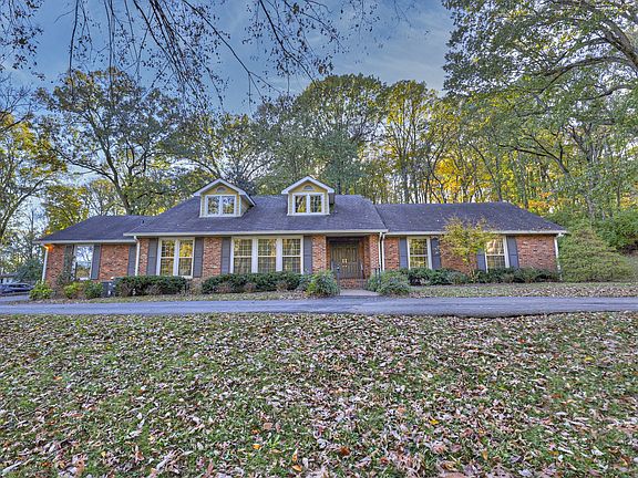 2nd image of 509 Hillwood Blvd