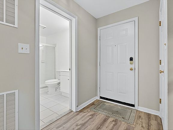 2nd image of 15307 Gaithersburg #D