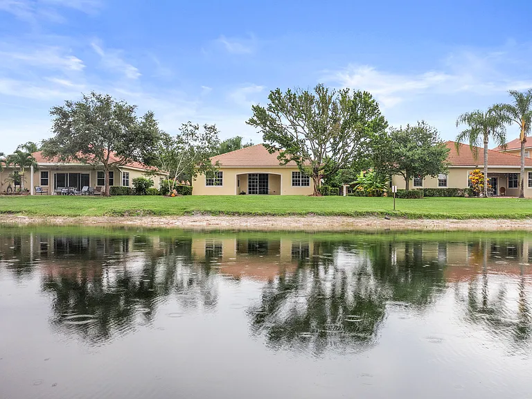 6752 Osage Cir — Photo 31
