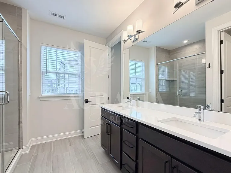 829 Amley Pl — Photo 33