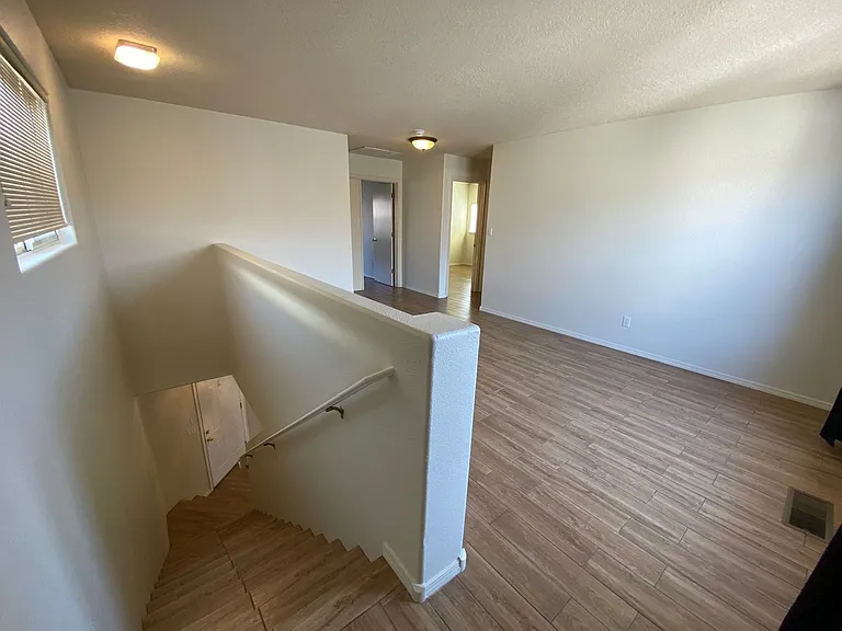 4328 Altura Vista Ln NE — Photo 24