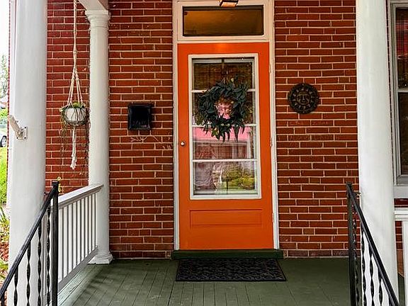 2nd image of 305 Rand St