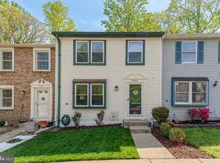 8201 Burning Forest Ct, Springfield, VA 22153