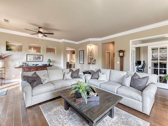 4th image of 9201 Stollwood Ct