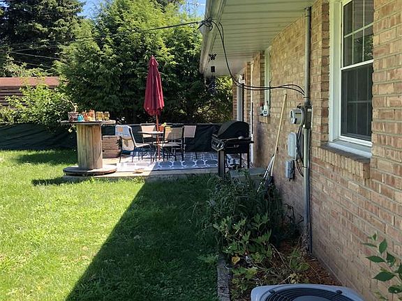 5th image of 1020 Shenandoah Ave