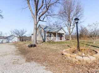 915 Dilworth Rd, Lebanon, MO 65536