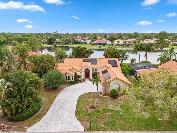 311 Henley DR, NAPLES, FL 34104