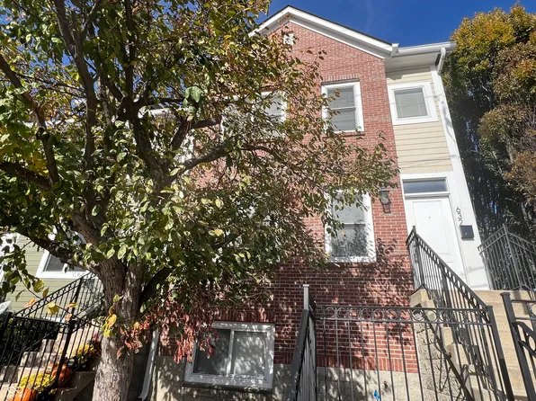 632 E 11th St, Indianapolis, IN 46202