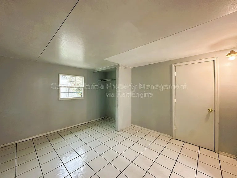 11818 Shotgate Ct — Photo 23