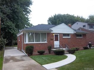 22916 Brookdale Blvd, Saint Clair Shores, MI 48082