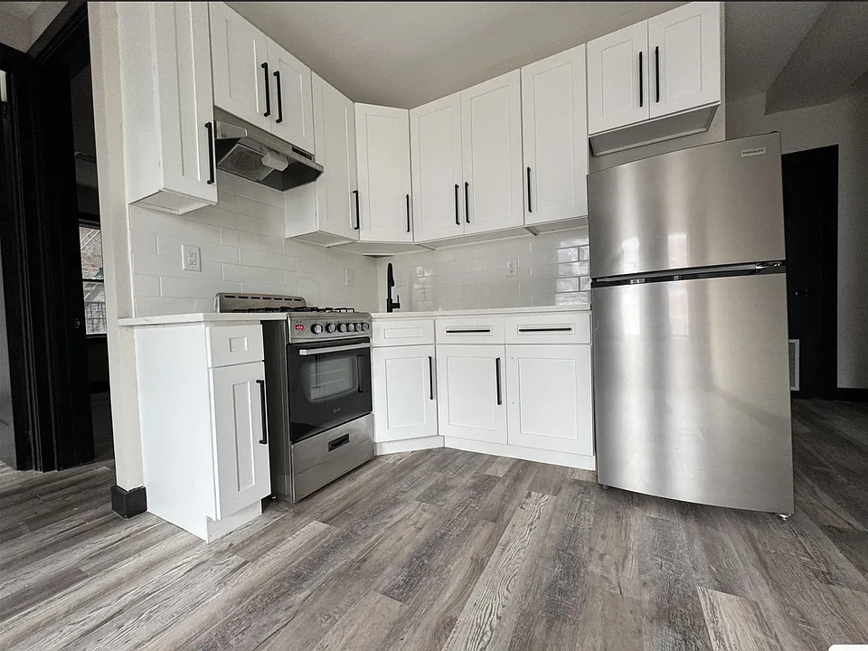 55 Lincoln St #300