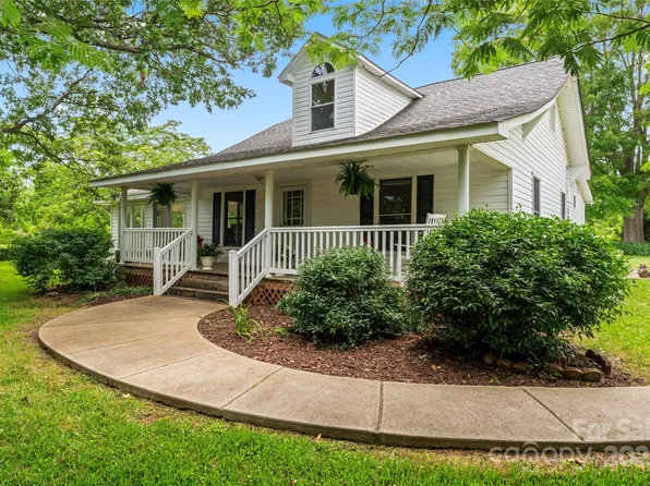 2315 Lanesboro Rd, Marshville, NC 28103