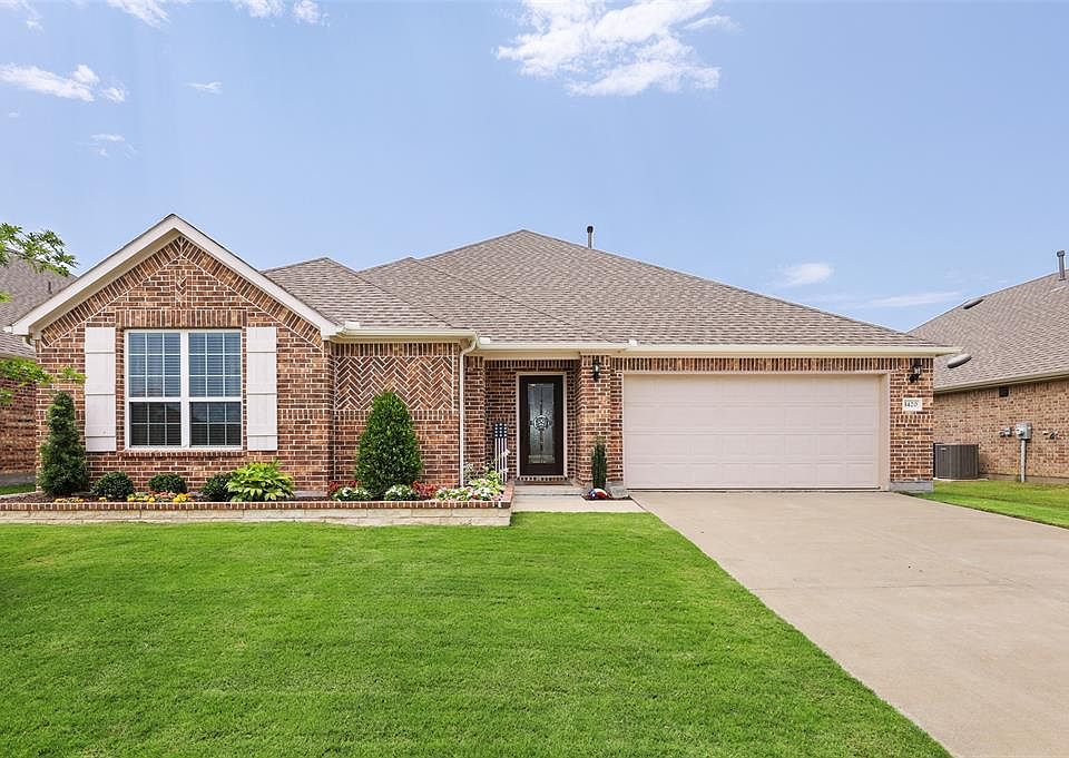 1st image of 1420 Millican Ln