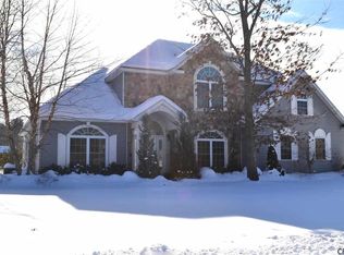 317 Danielle Dr, Schenectady, NY 12303