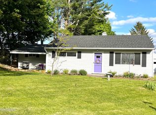 6 Jennifer St, Lenox, MA 01240