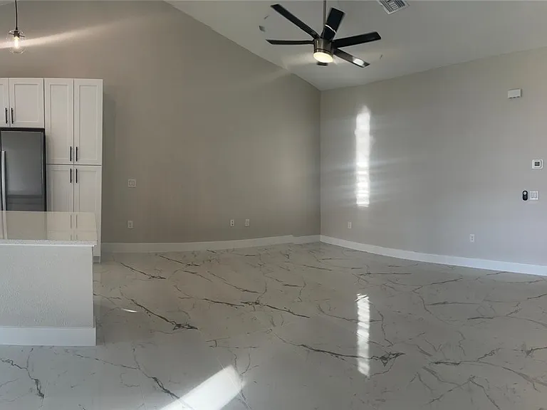 1578 Gretchen Ave S — Photo 19