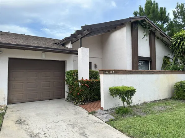 6107 Elsinore Circle #6107, Greenacres, FL 33463