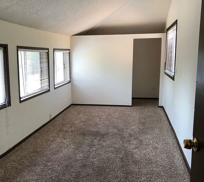 2nd image of 4708 N Napa St APT 01