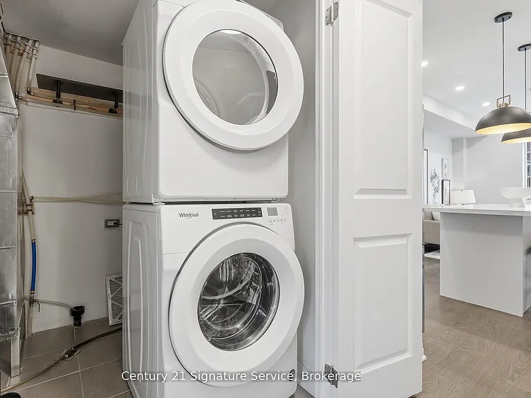 1238 Cawthra Rd #2 — Photo 13