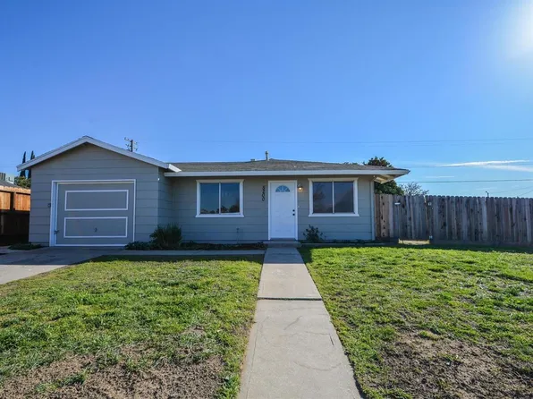 5200 Estates Dr, Modesto, CA 95357
