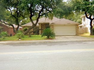 1523 Saxonhill Dr, San Antonio, TX 78253