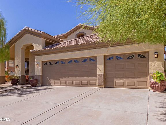 3rd image of 10956 S OAKWOOD Drive