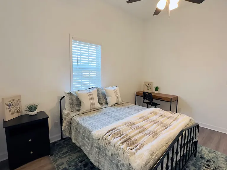 2515 Erato St #101 — Photo 7