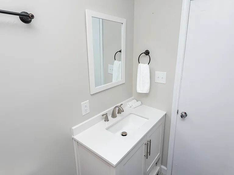 632 Carolyn Ln — Photo 19
