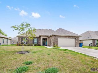 4605 Aubrey Ann Dr, Addis, LA 70710