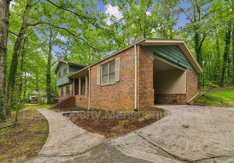 2600 Lantern Ln — Photo 18