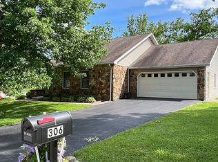 306 Golf Ridge Ln, Madison, IN 47250