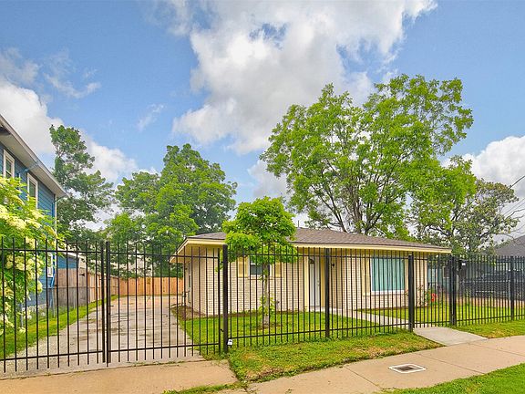 3rd image of 7732 Avenue I