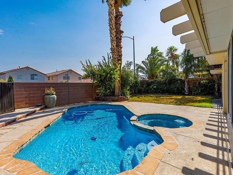 9585 Teton Diablo Ave — Photo 40