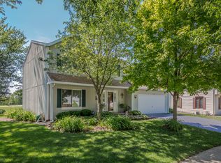 1165 Hull Ct, Aurora, IL 60504