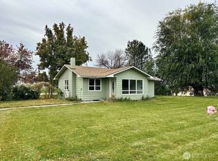 4749 Road 12 SW, Royal City, WA