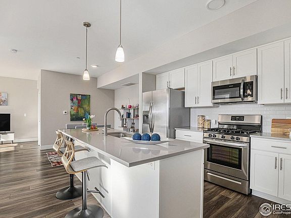 2nd image of 230 S Cherrywood Dr #104