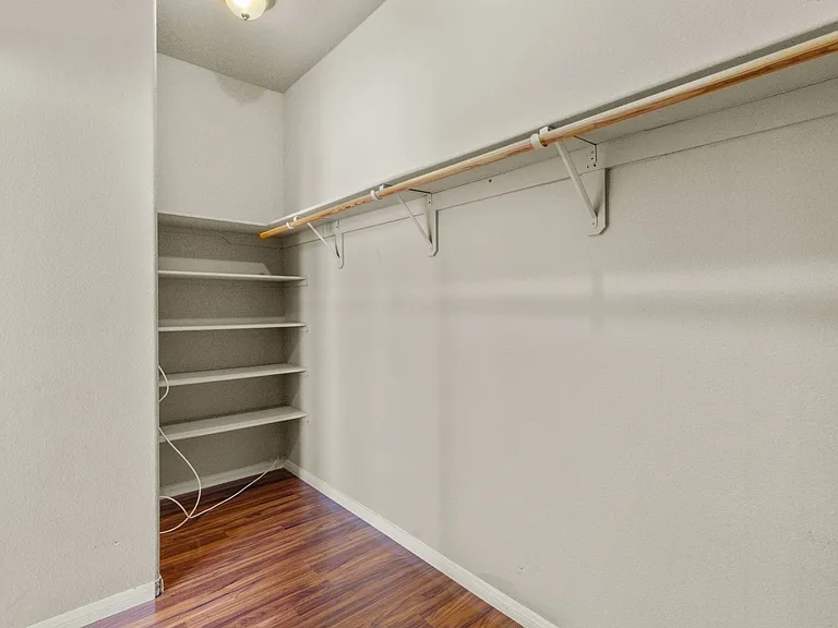 249 Jessica Grove St — Photo 30