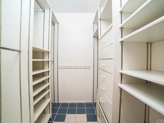 4th image of 21551 Burbank Blvd Unit 87