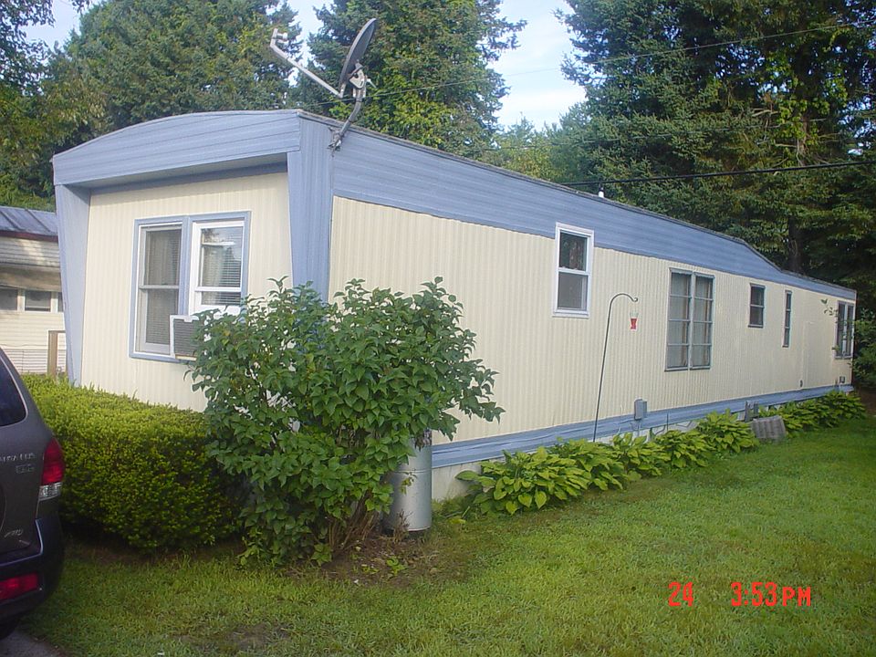 2nd image of 11 Grenier Blvd