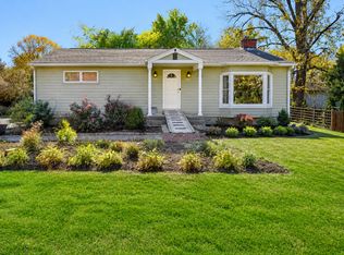 725 41st St, Downers Grove, IL 60515