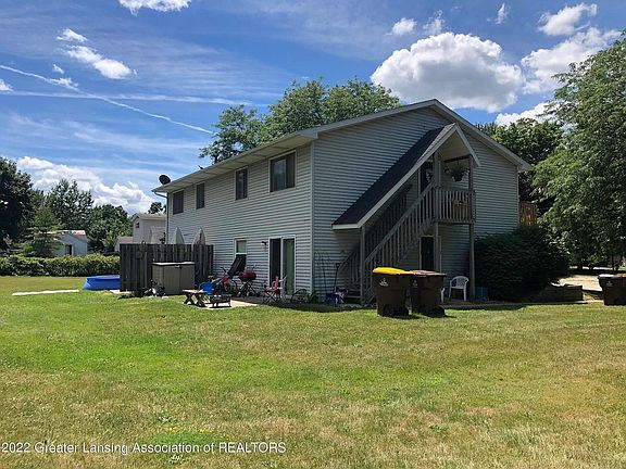 3rd image of 308 N Emmons St