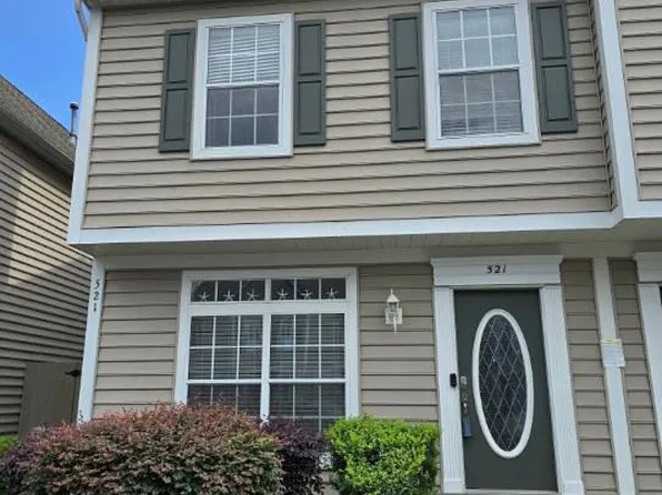 521 Furman Ct, Virginia Beach, VA 23462