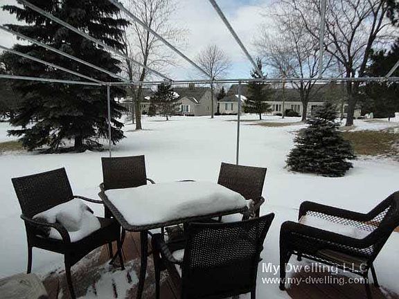 3rd image of 10039 N Kirkland Ct